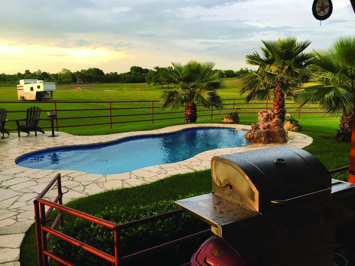 Bermuda 14 gallery image 2