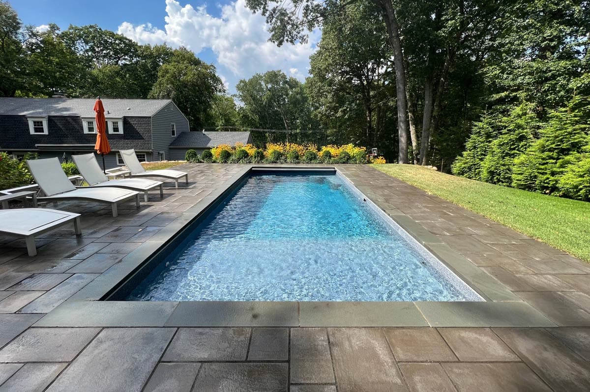 Corinthian 16 gallery image 4