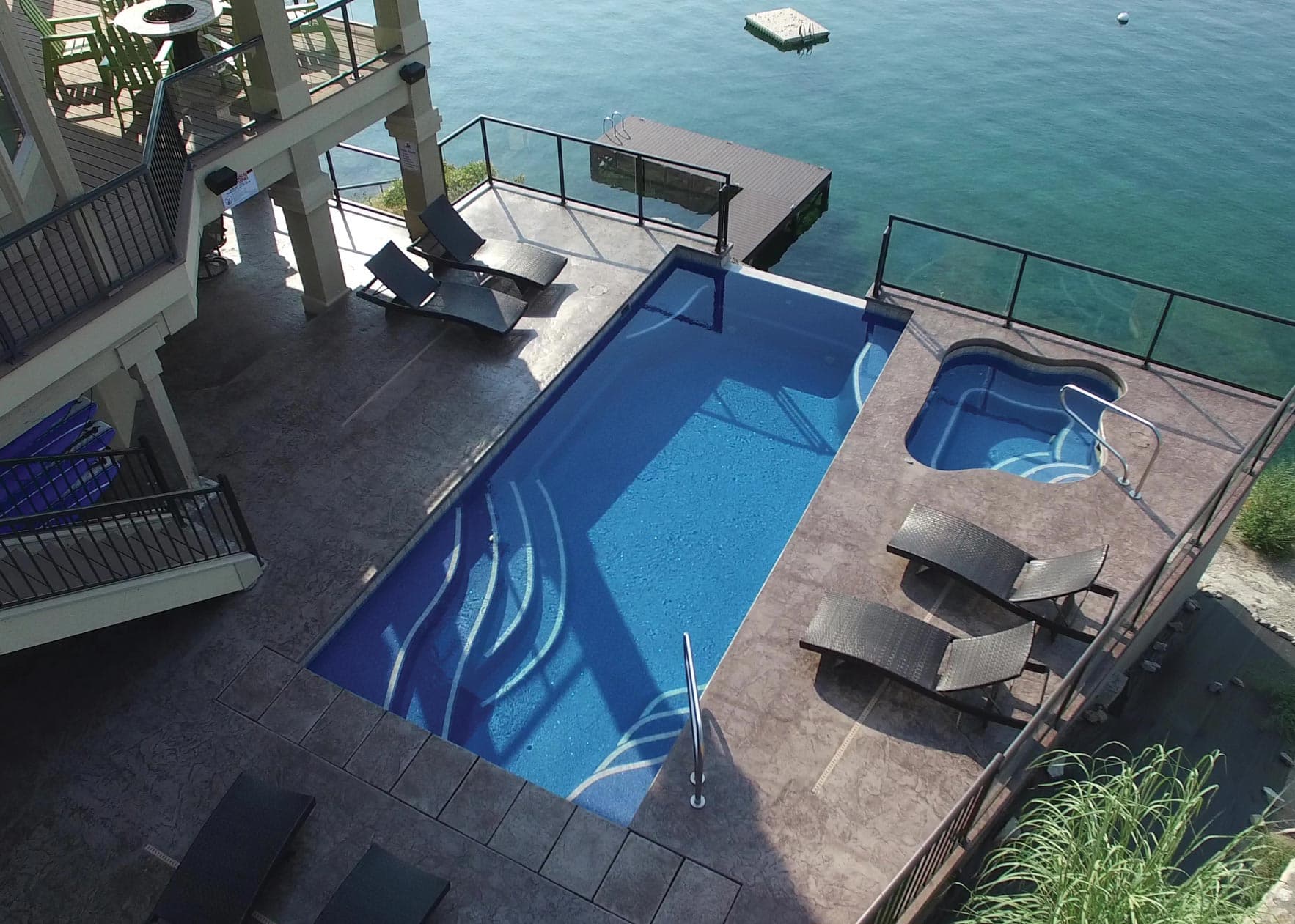 Olympia 12 gallery image 3