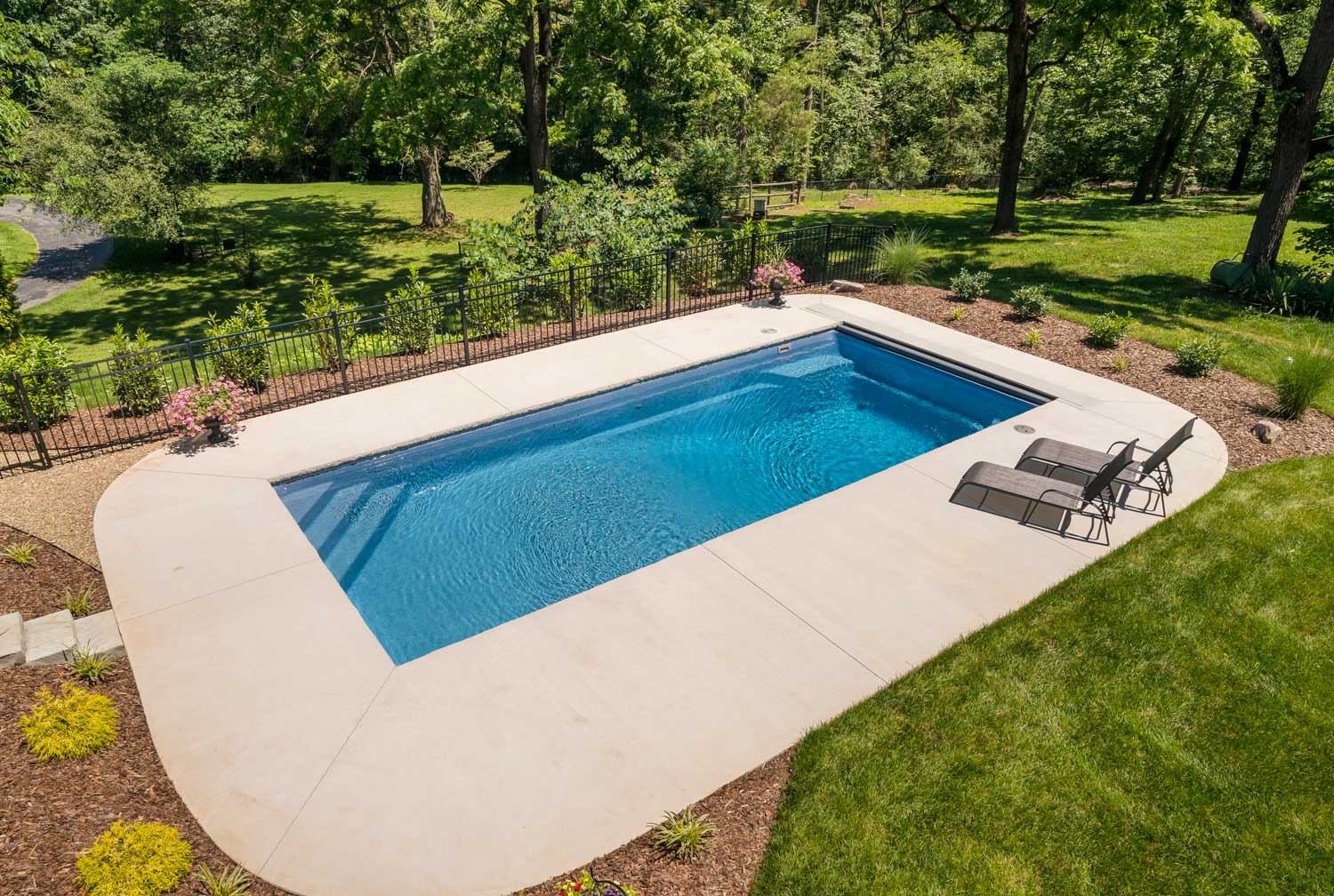 St. Thomas gallery image 6